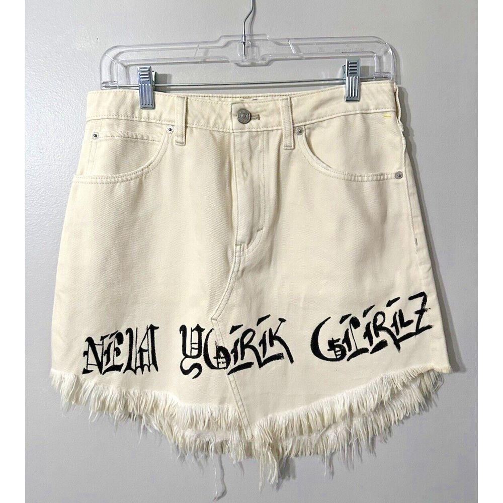 Free People We The Free Fringe Scoop Hem Denim Mini Skirt Size 28‎ Cream